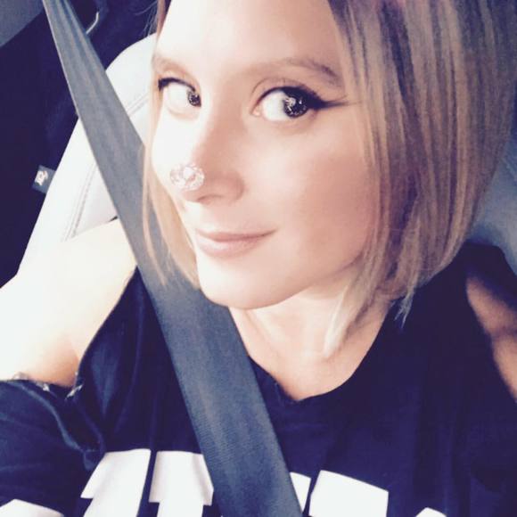 Meet your Posher, Samantha - Picture 1 of 1